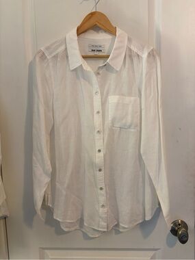 Just Jeans Women's 100% Linen White Button-Down Collared Shirt. Size 10